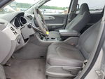 2011 Chevrolet Traverse Ls Серебряный vin: 1GNKVEED2BJ228413