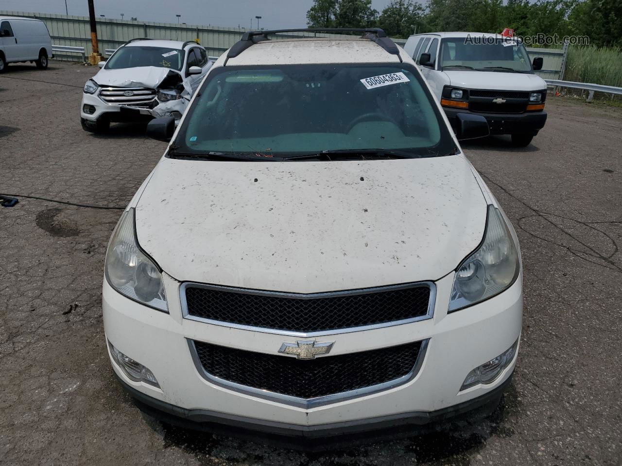 2011 Chevrolet Traverse Ls White vin: 1GNKVEED6BJ110493