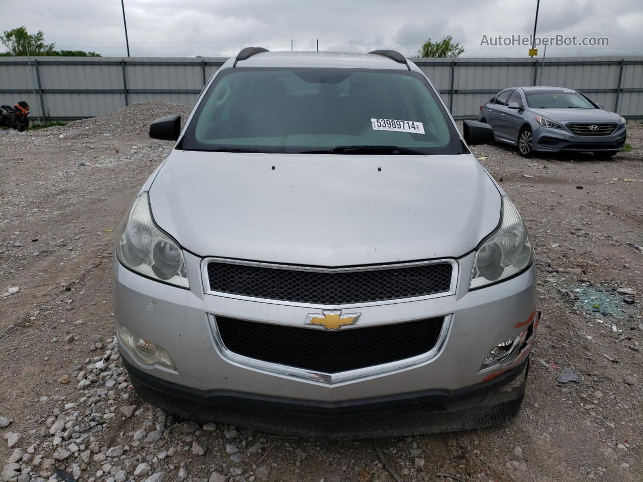 2011 Chevrolet Traverse Ls Silver vin: 1GNKVEEDXBJ273888