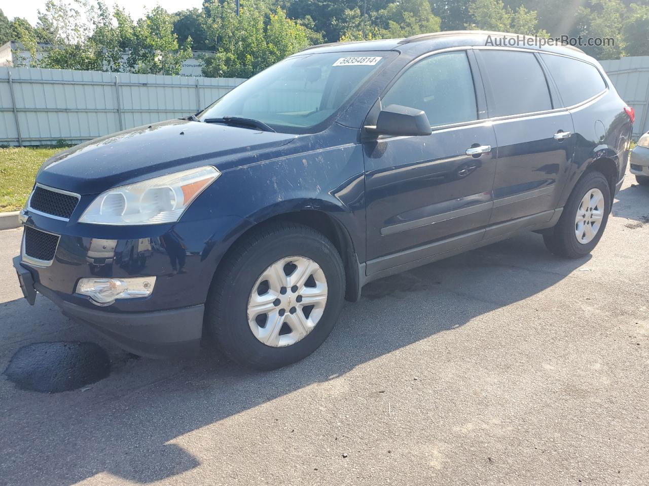 2011 Chevrolet Traverse Ls Blue vin: 1GNKVFED0BJ263327