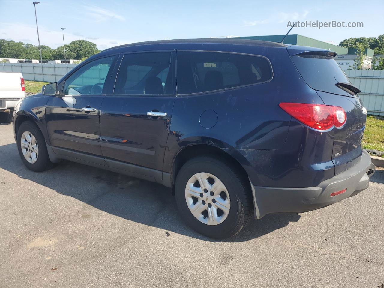 2011 Chevrolet Traverse Ls Blue vin: 1GNKVFED0BJ263327