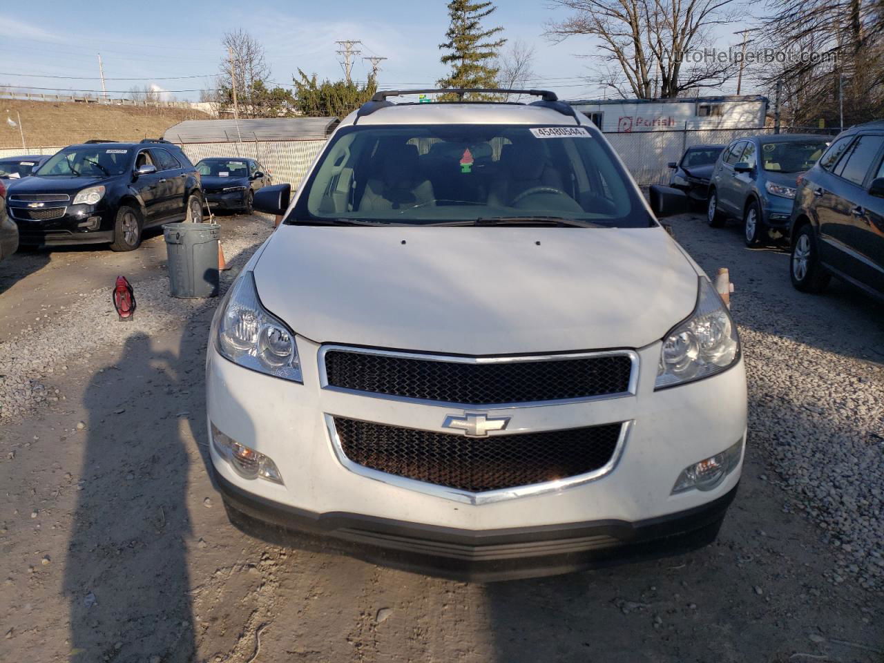 2012 Chevrolet Traverse Ls White vin: 1GNKVFED0CJ192518