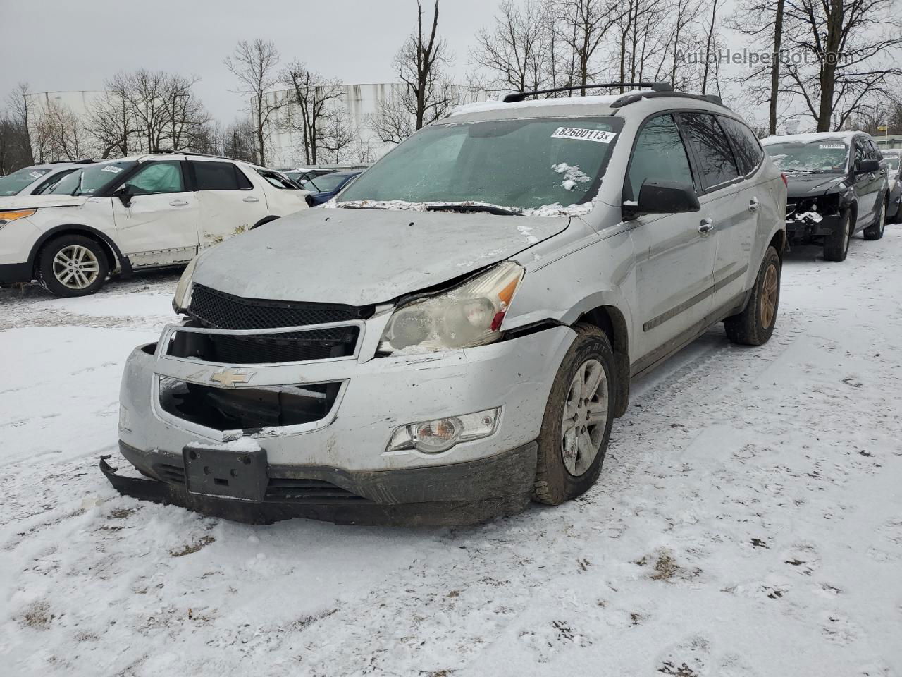 2011 Chevrolet Traverse Ls Silver vin: 1GNKVFED4BJ156152