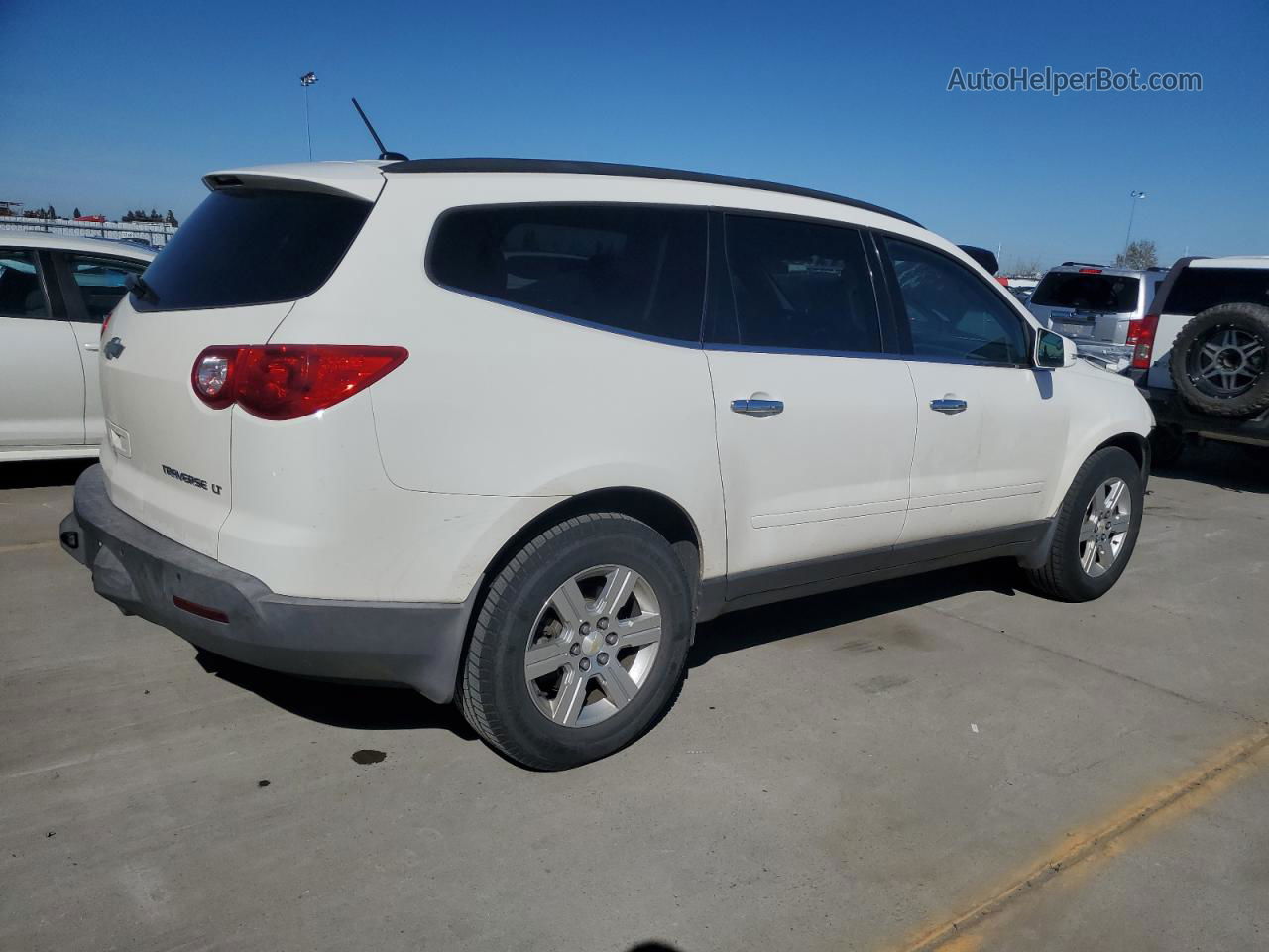 2012 Chevrolet Traverse Lt White vin: 1GNKVGED0CJ154969