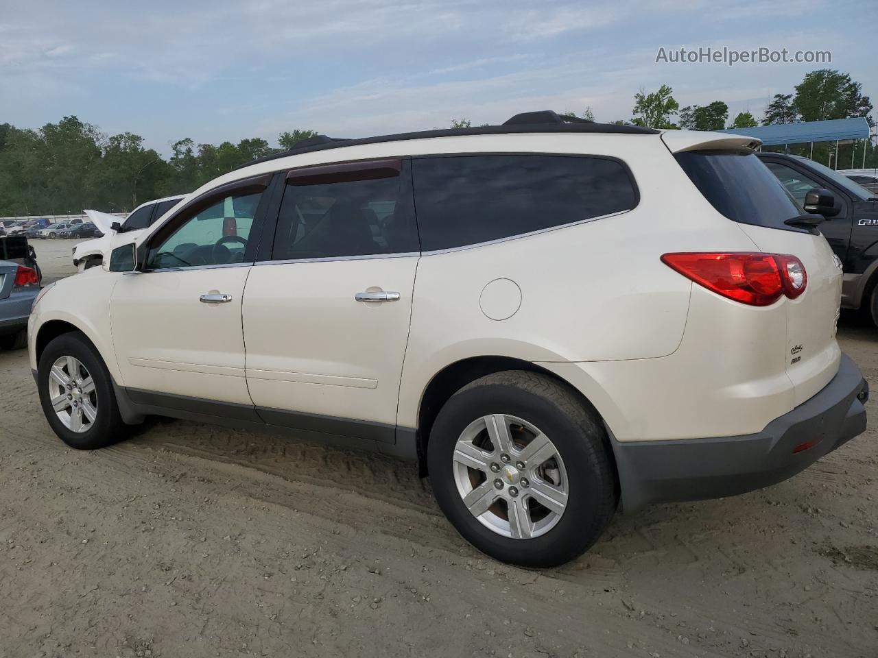 2012 Chevrolet Traverse Lt Белый vin: 1GNKVGED3CJ402986