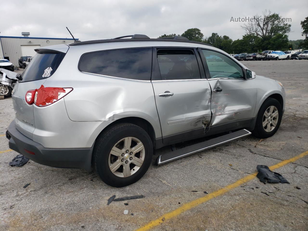 2011 Chevrolet Traverse Lt Silver vin: 1GNKVGED5BJ109069