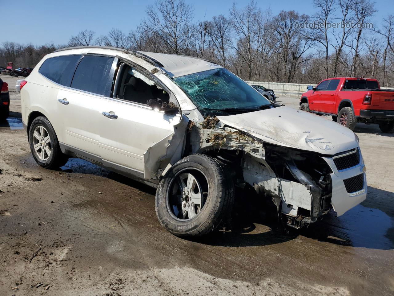 2011 Chevrolet Traverse Lt Белый vin: 1GNKVGED6BJ403323