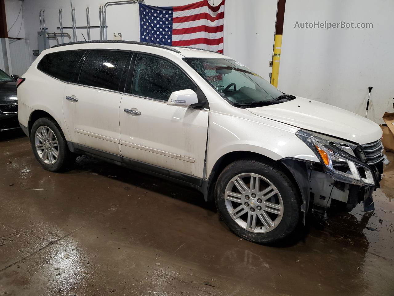 2014 Chevrolet Traverse Lt White vin: 1GNKVGKD8EJ107552