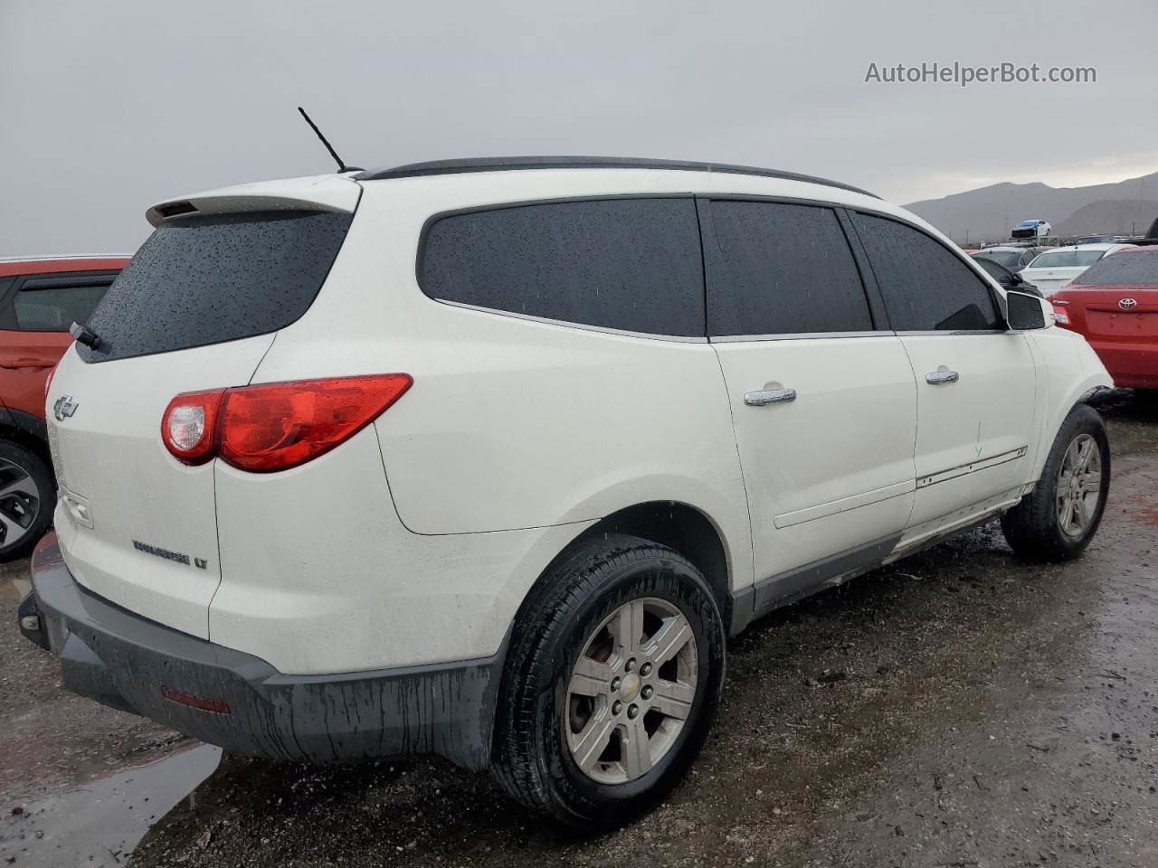 2011 Chevrolet Traverse Lt White vin: 1GNKVJED2BJ177133