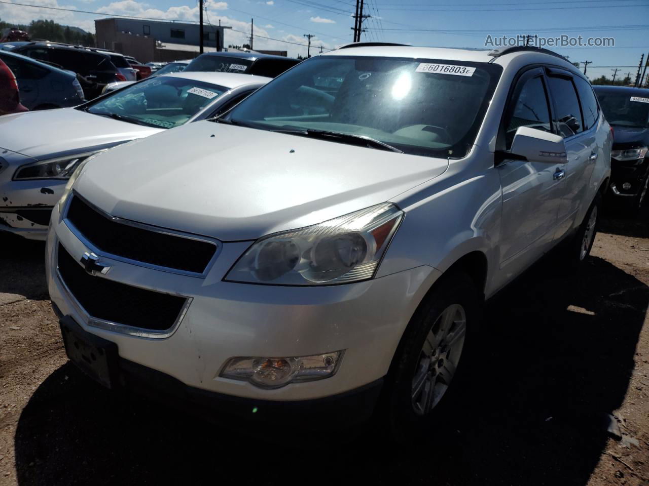 2011 Chevrolet Traverse Lt Cream vin: 1GNKVJEDXBJ229527