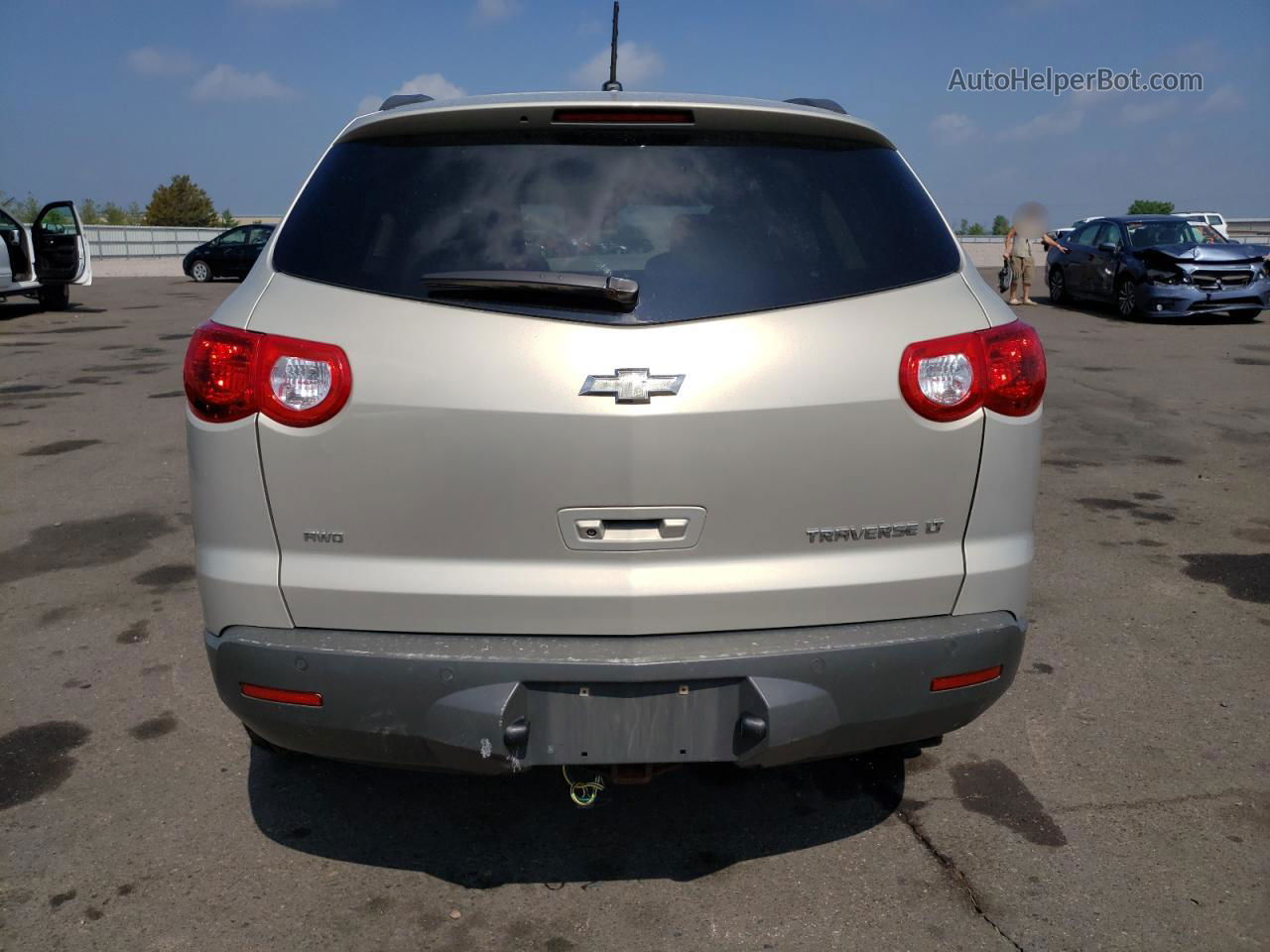 2011 Chevrolet Traverse Lt Золотой vin: 1GNKVJEDXBJ283717