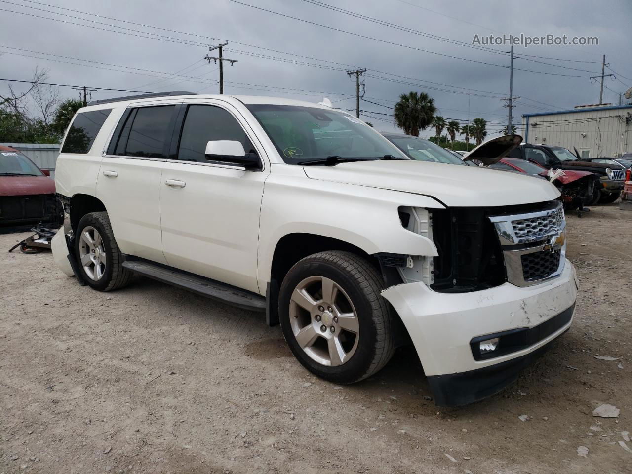 2015 Chevrolet Tahoe C1500 Lt Белый vin: 1GNSCBKC0FR740470