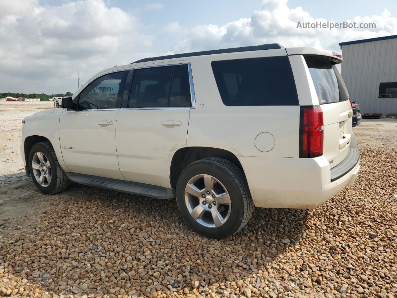 2015 Chevrolet Tahoe C1500 Lt White vin: 1GNSCBKC2FR105492