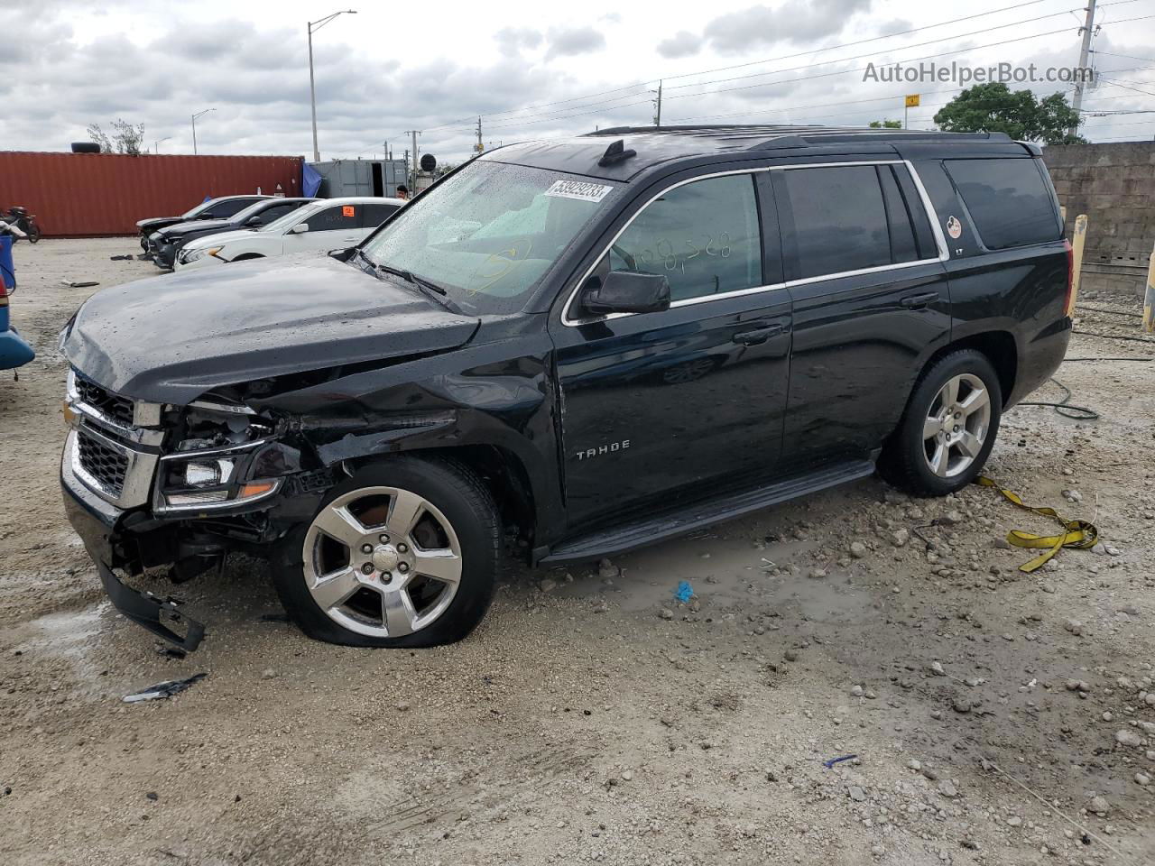 2016 Chevrolet Tahoe C1500 Lt Черный vin: 1GNSCBKC3GR449513