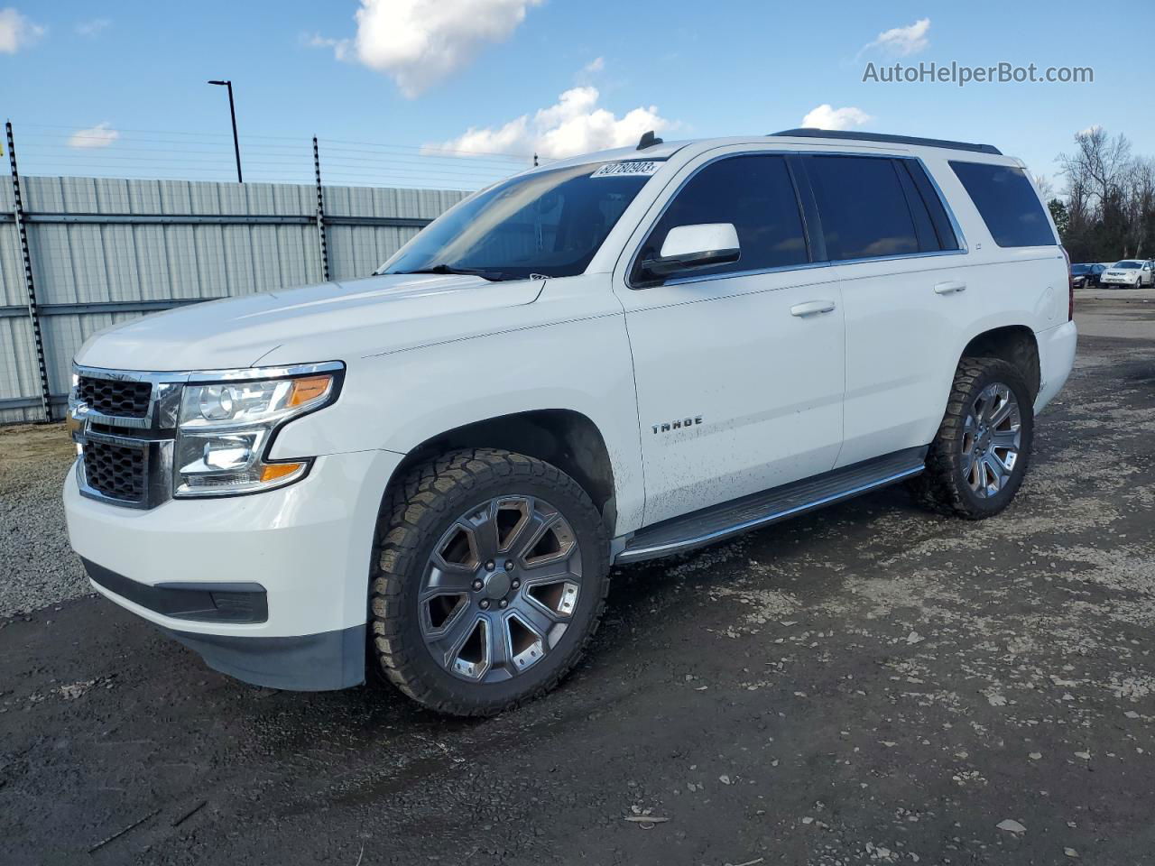 2015 Chevrolet Tahoe C1500 Lt White vin: 1GNSCBKC4FR115926