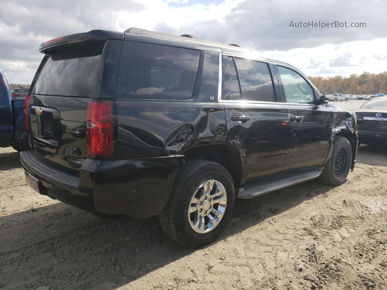 2015 Chevrolet Tahoe C1500 Lt Черный vin: 1GNSCBKC4FR118762