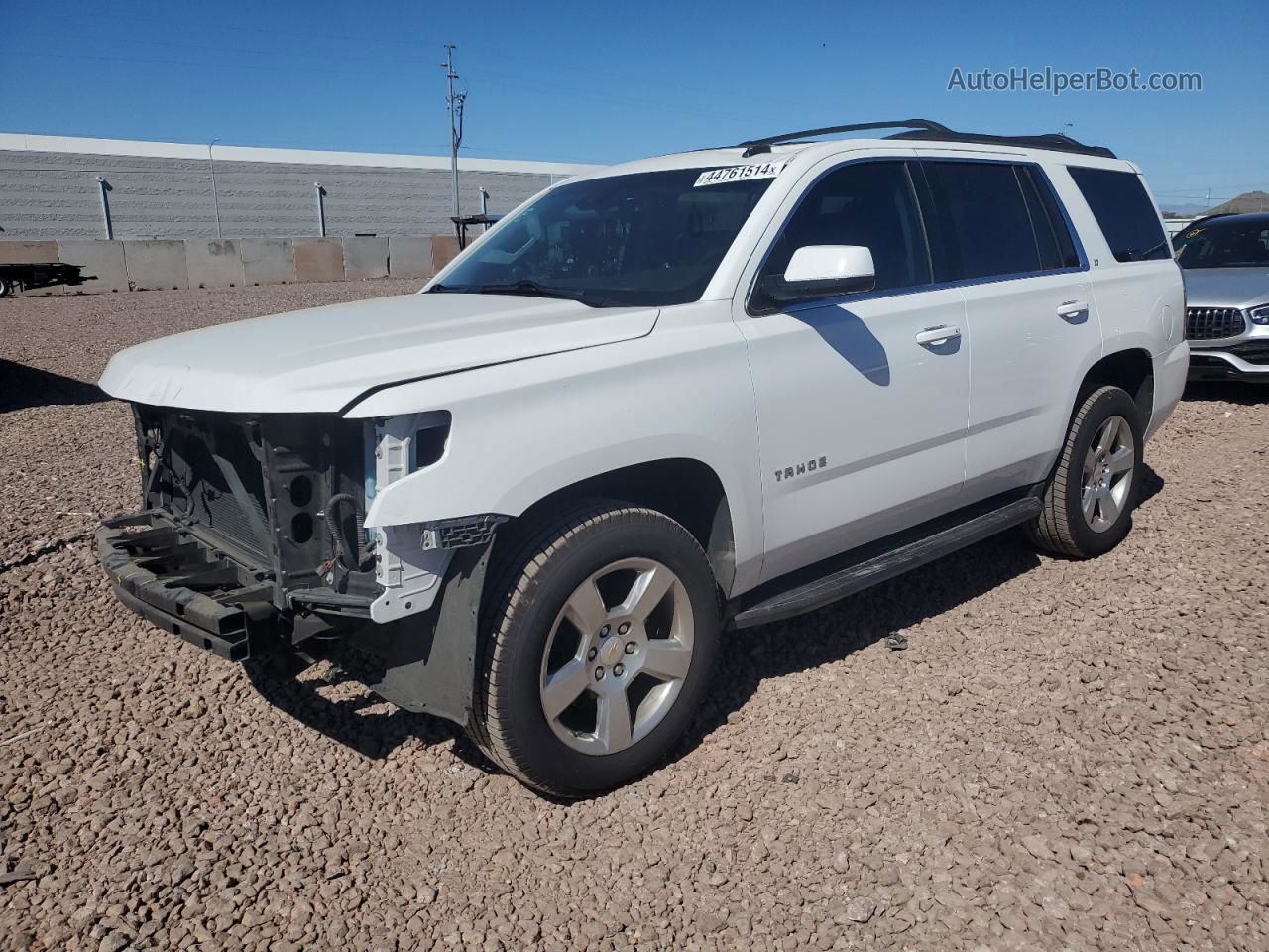 2015 Chevrolet Tahoe C1500 Lt White vin: 1GNSCBKC4FR220255