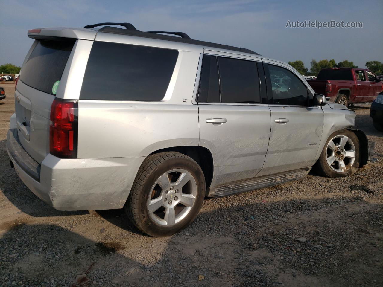 2016 Chevrolet Tahoe C1500 Lt Серебряный vin: 1GNSCBKC5GR244713