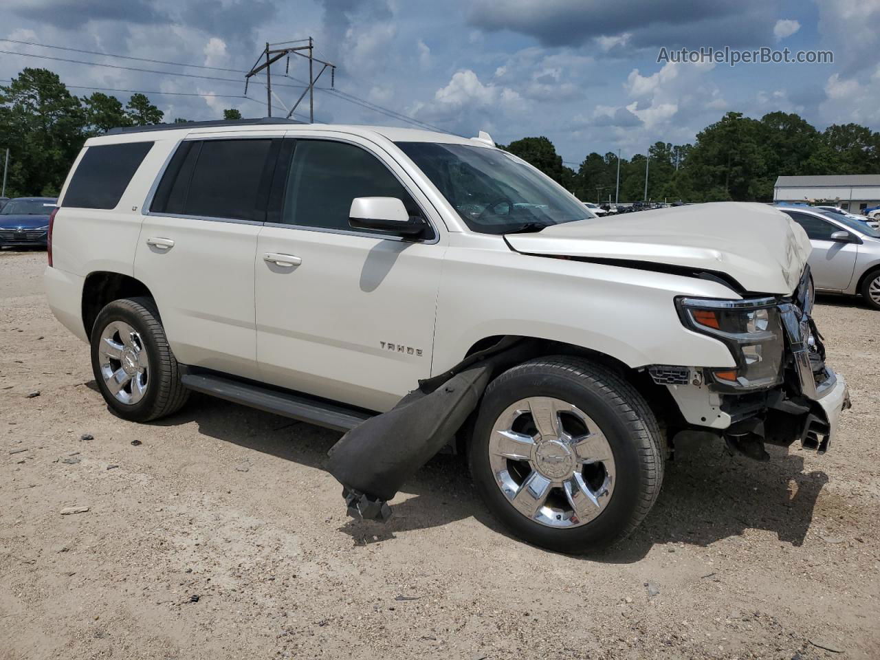 2015 Chevrolet Tahoe C1500 Lt White vin: 1GNSCBKC6FR644956