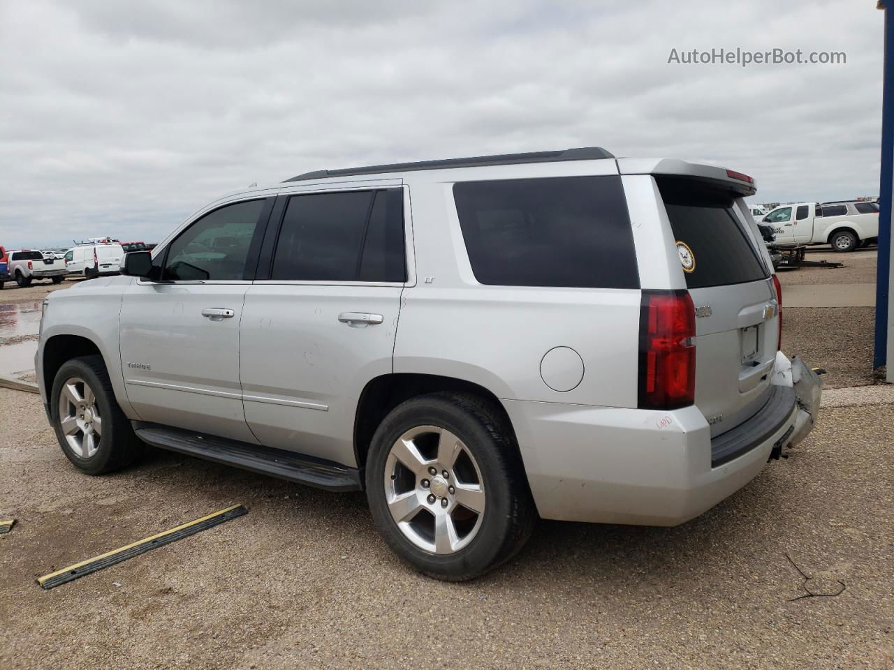 2016 Chevrolet Tahoe C1500 Lt Серебряный vin: 1GNSCBKC6GR467410