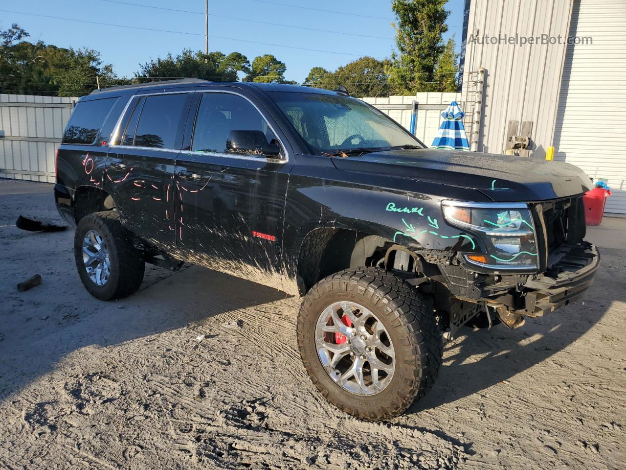 2016 Chevrolet Tahoe C1500 Lt Черный vin: 1GNSCBKC7GR203600