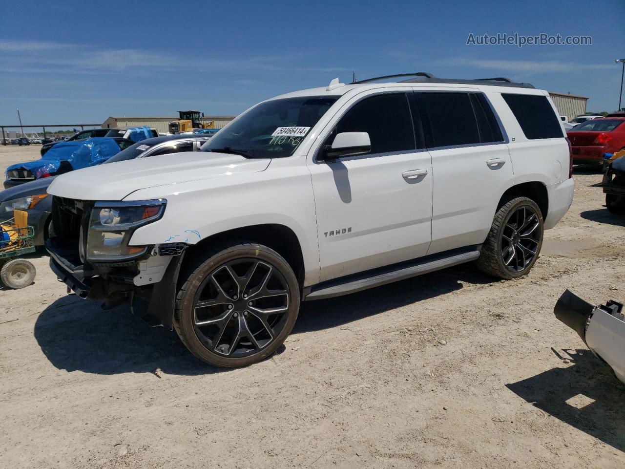 2015 Chevrolet Tahoe C1500 Lt White vin: 1GNSCBKC8FR510126