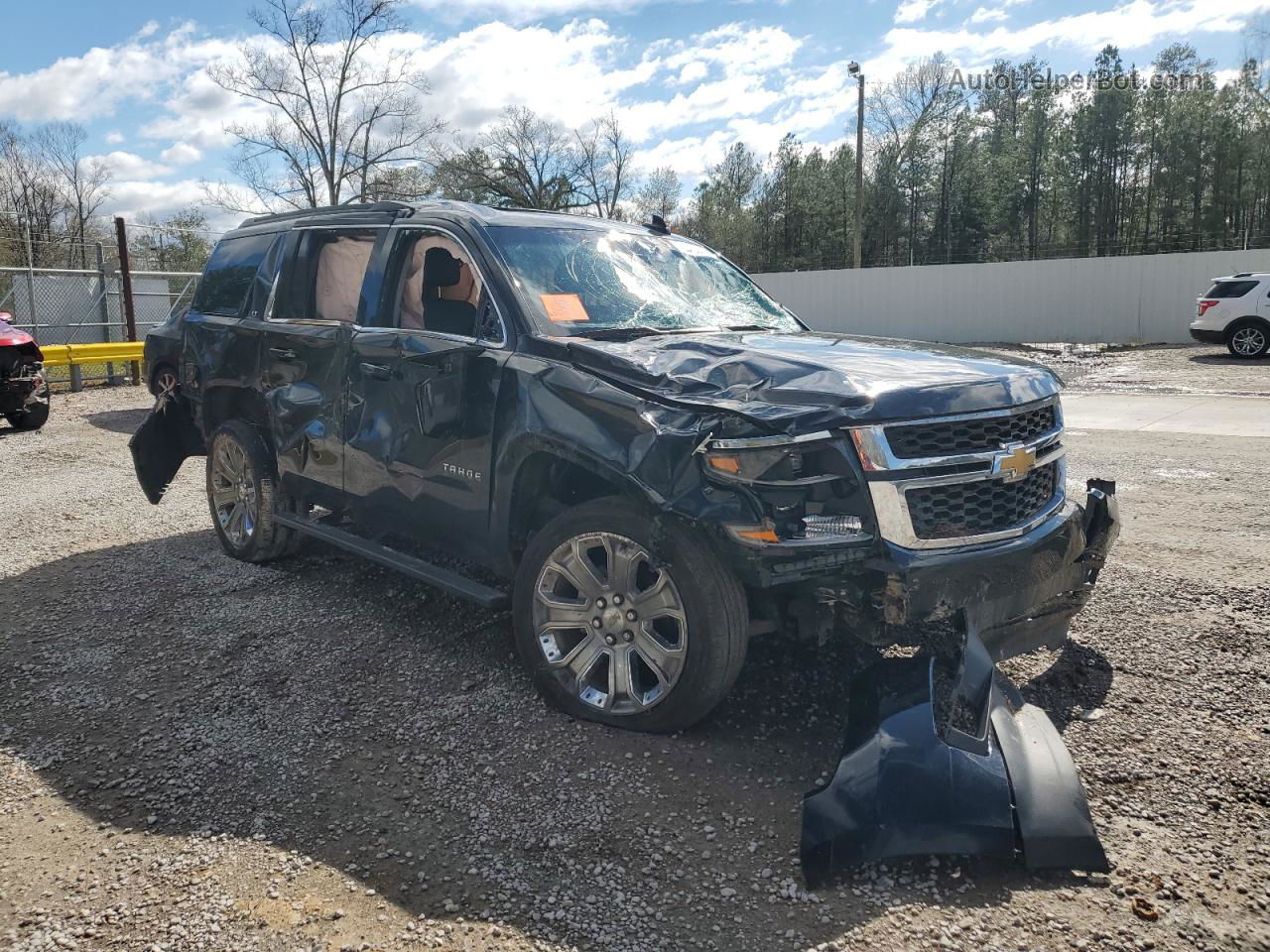 2016 Chevrolet Tahoe C1500 Lt Черный vin: 1GNSCBKC9GR231933