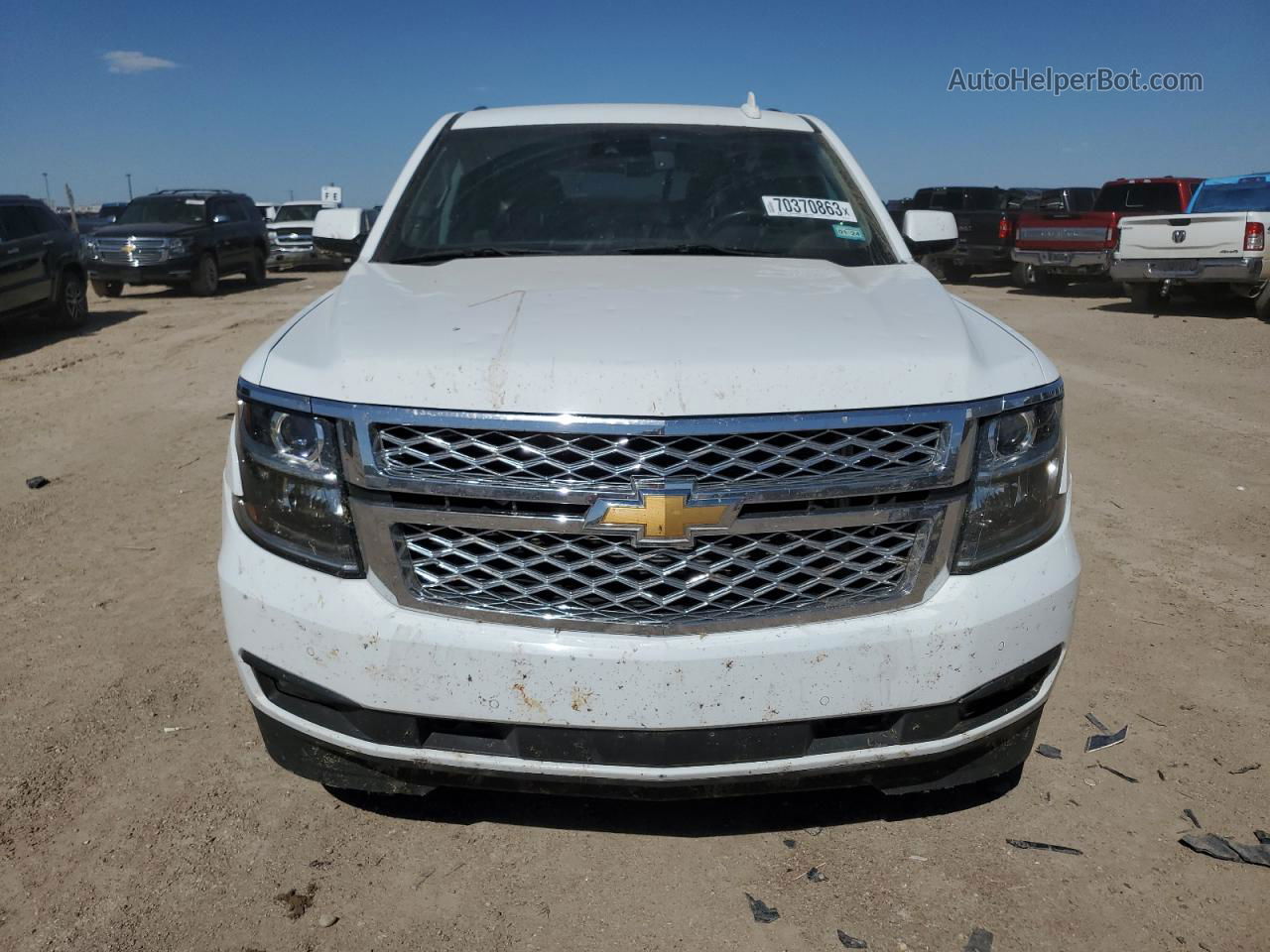 2016 Chevrolet Tahoe C1500 Lt White vin: 1GNSCBKC9GR462119