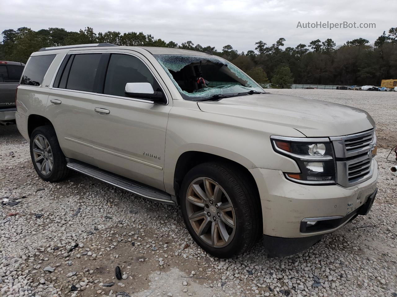 2015 Chevrolet Tahoe C1500 Ltz Tan vin: 1GNSCCKC2FR143052