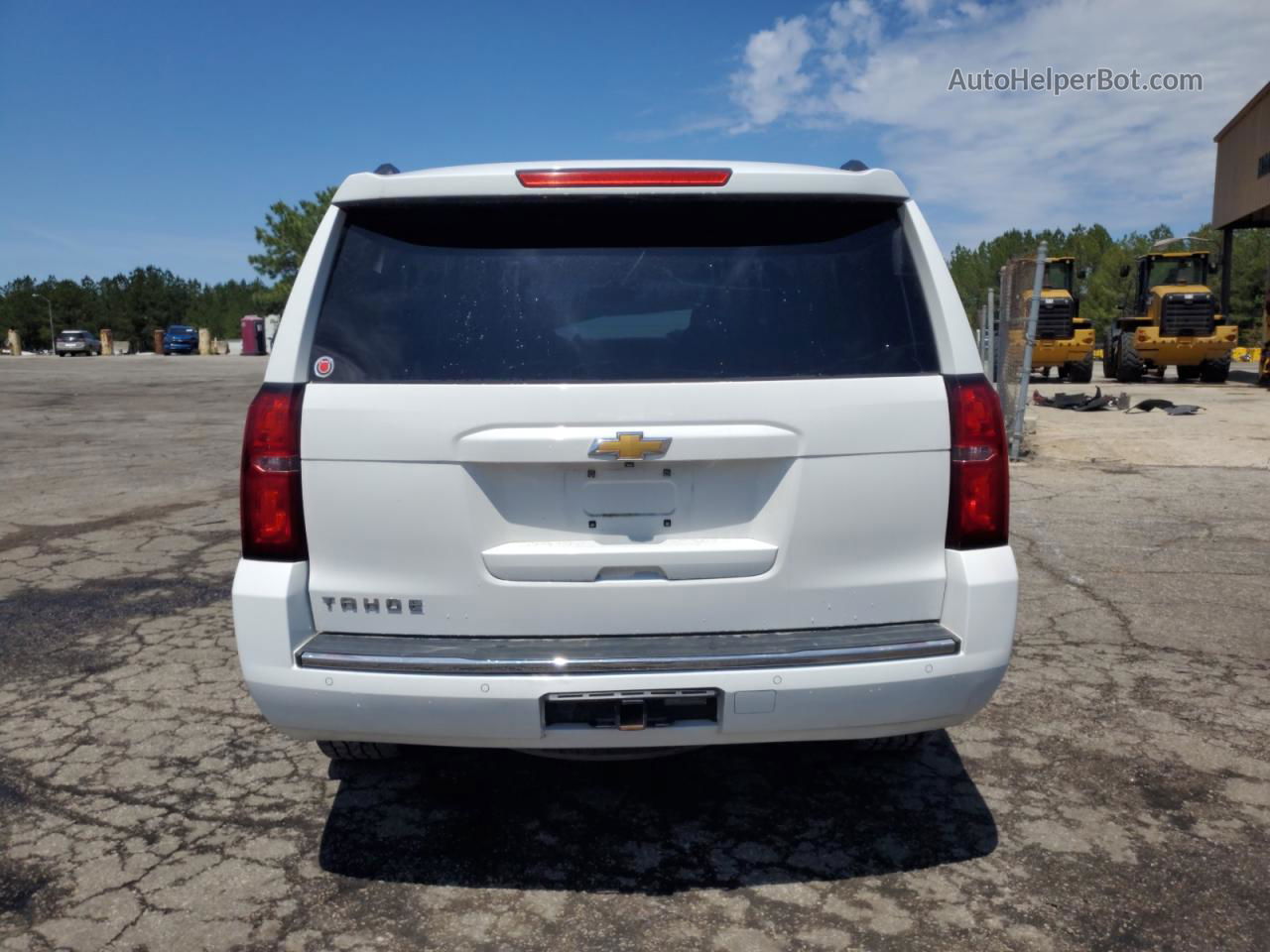 2015 Chevrolet Tahoe C1500 Ltz White vin: 1GNSCCKC2FR199802