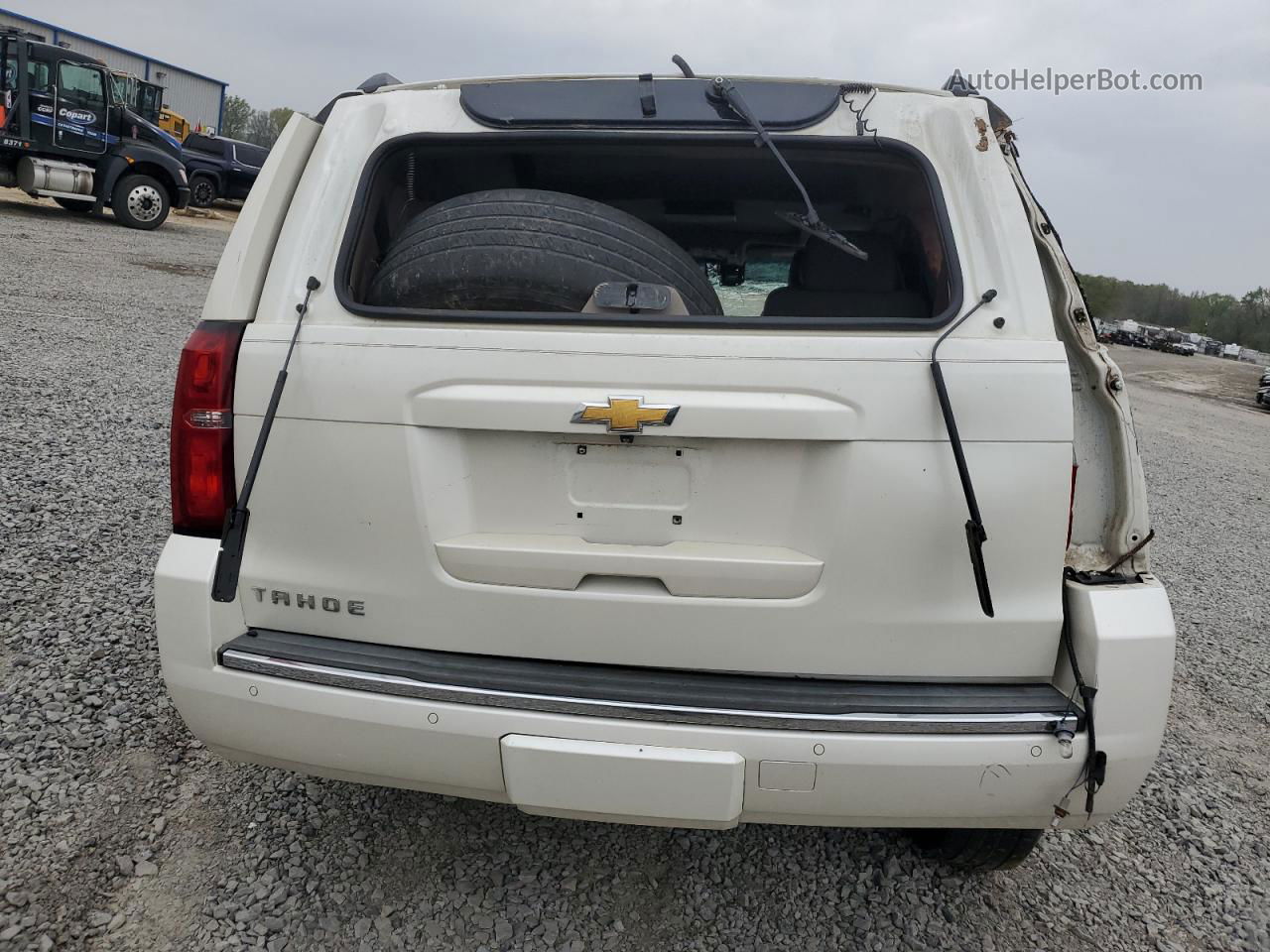 2015 Chevrolet Tahoe C1500 Ltz White vin: 1GNSCCKC3FR170583