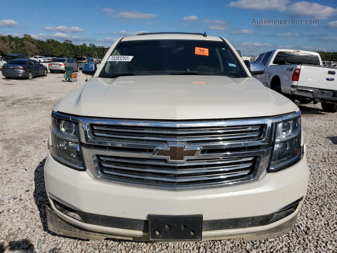 2015 Chevrolet Tahoe C1500 Ltz Белый vin: 1GNSCCKC3FR171796