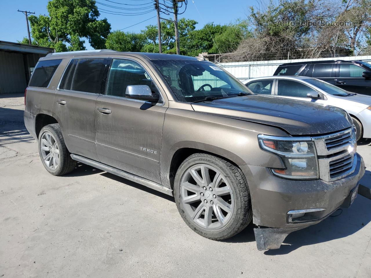 2015 Chevrolet Tahoe C1500 Ltz Коричневый vin: 1GNSCCKC7FR579962