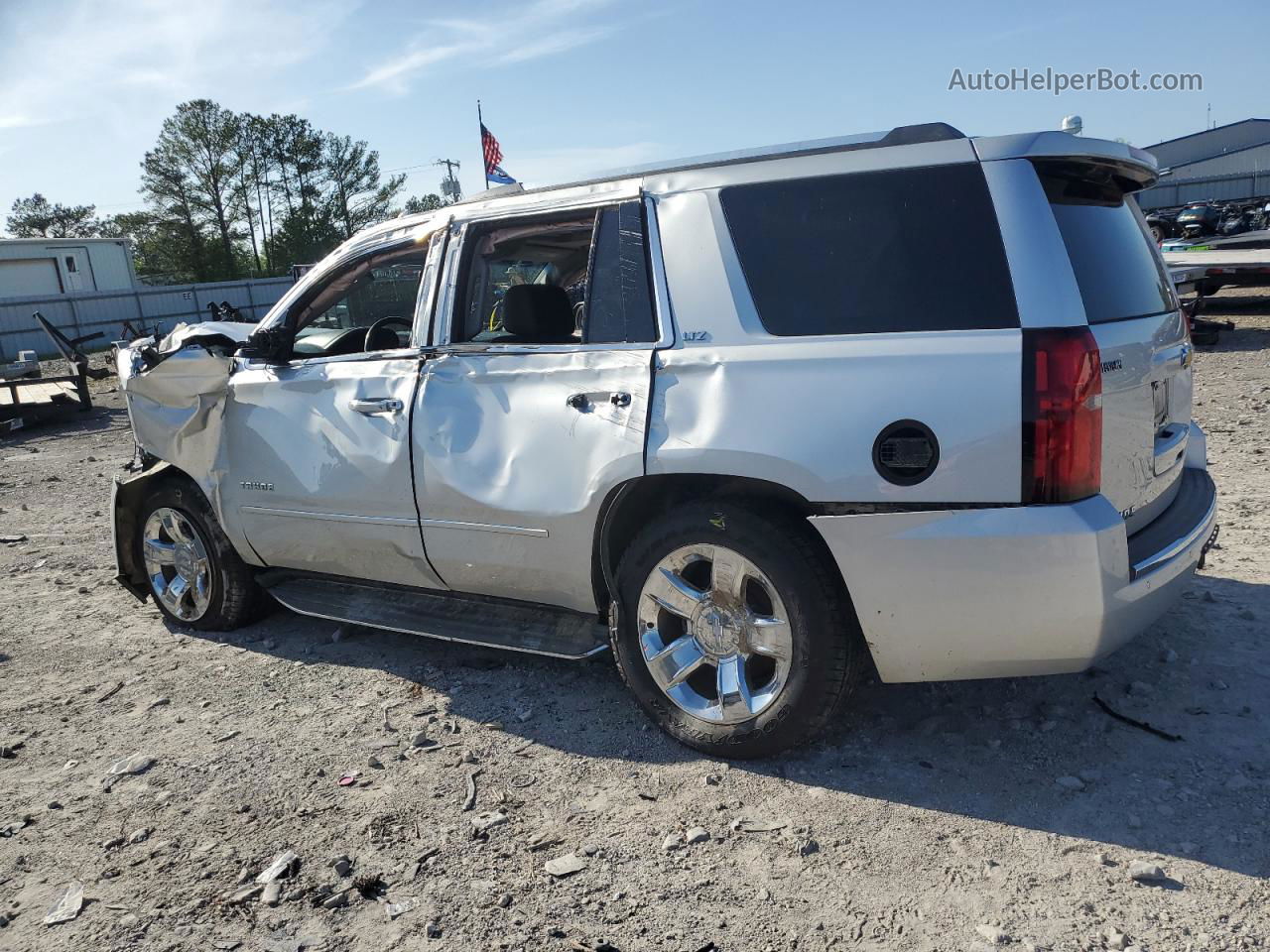 2016 Chevrolet Tahoe C1500 Ltz Серебряный vin: 1GNSCCKCXGR230165