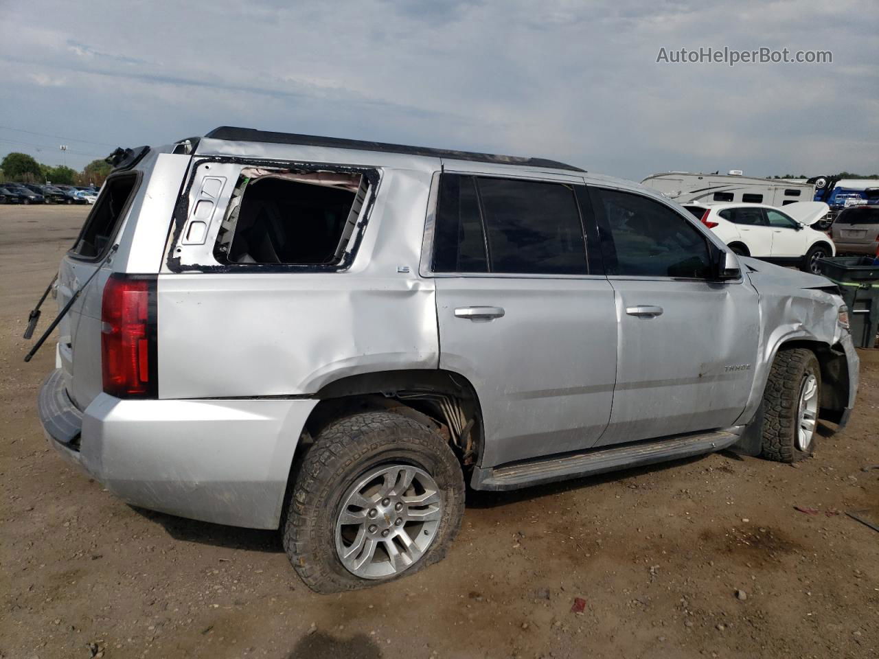 2015 Chevrolet Tahoe K1500 Ls Silver vin: 1GNSKAKC0FR224395