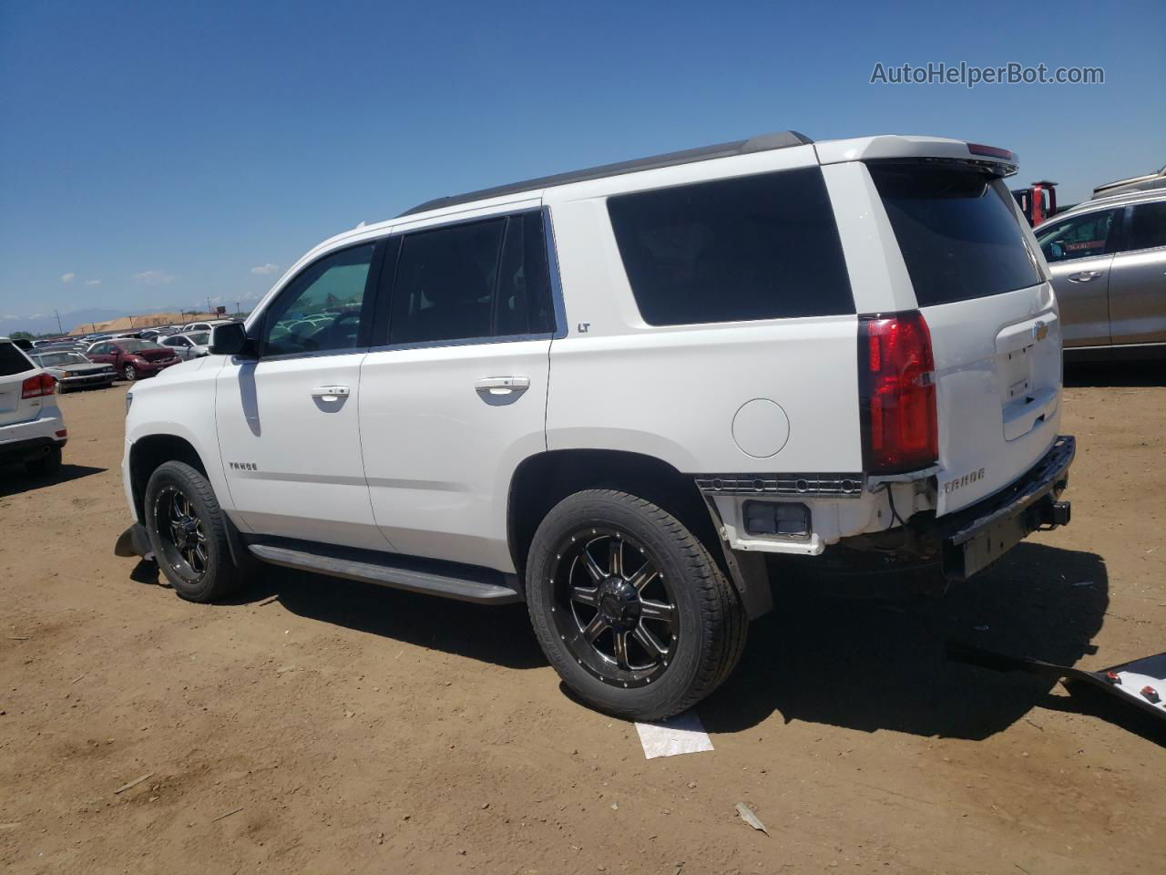 2015 Chevrolet Tahoe K1500 Lt White vin: 1GNSKBKC3FR656131