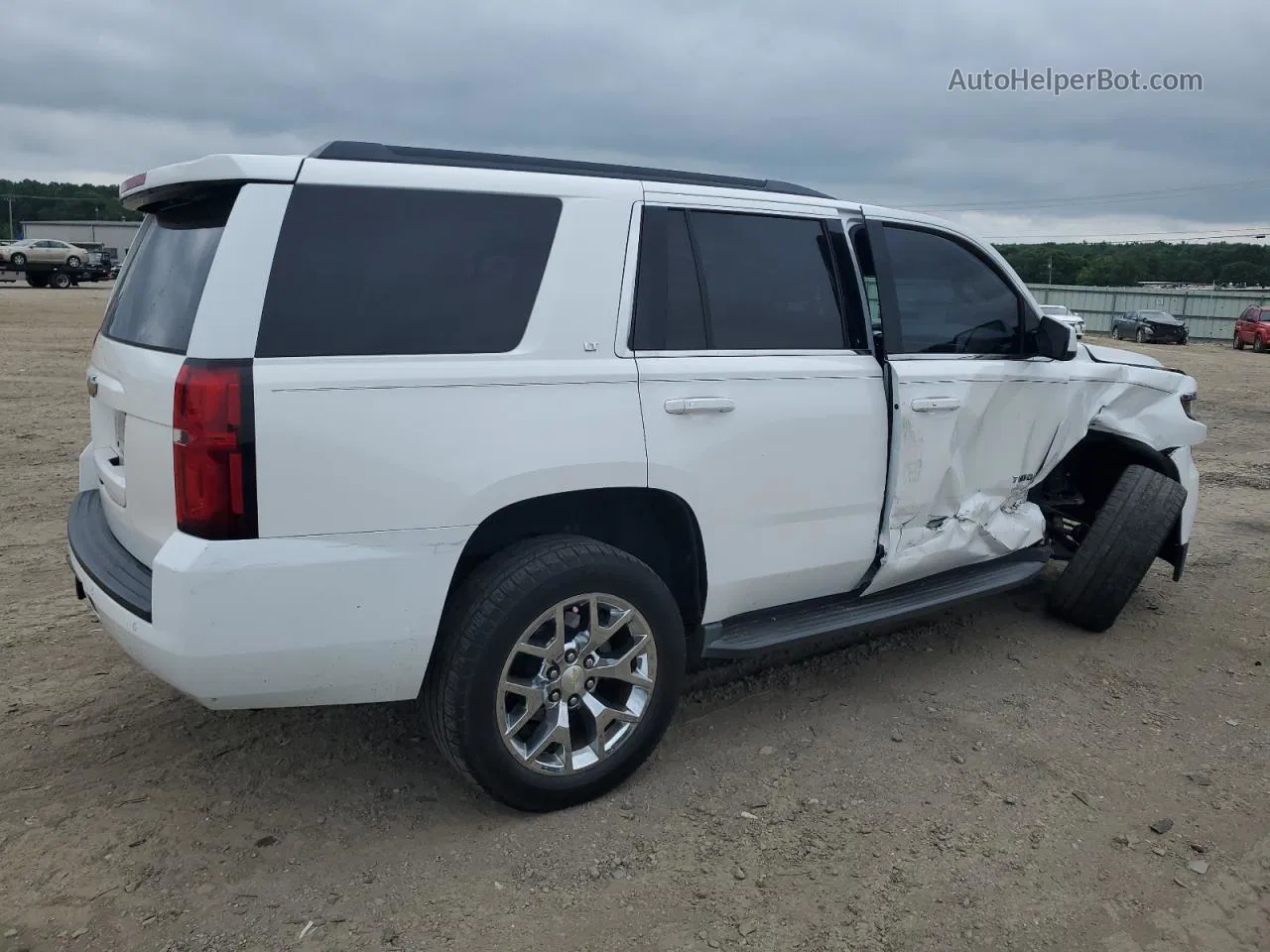 2015 Chevrolet Tahoe K1500 Lt White vin: 1GNSKBKC3FR656663