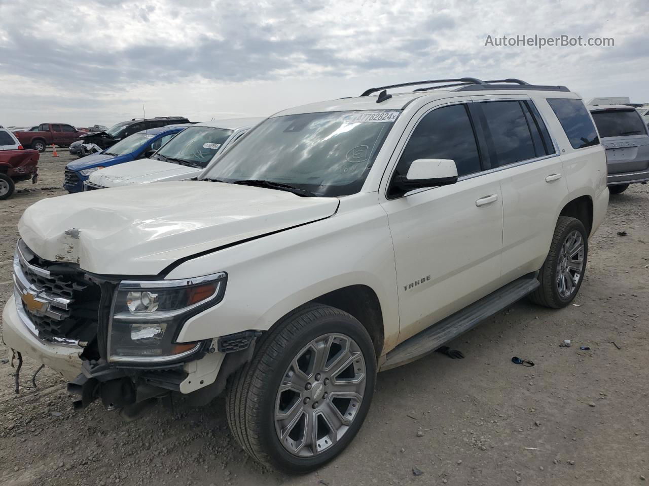 2015 Chevrolet Tahoe K1500 Lt White vin: 1GNSKBKC4FR156785