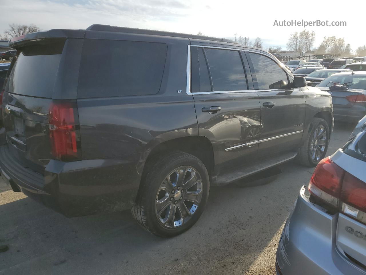 2016 Chevrolet Tahoe K1500 Lt Gray vin: 1GNSKBKC4GR461754