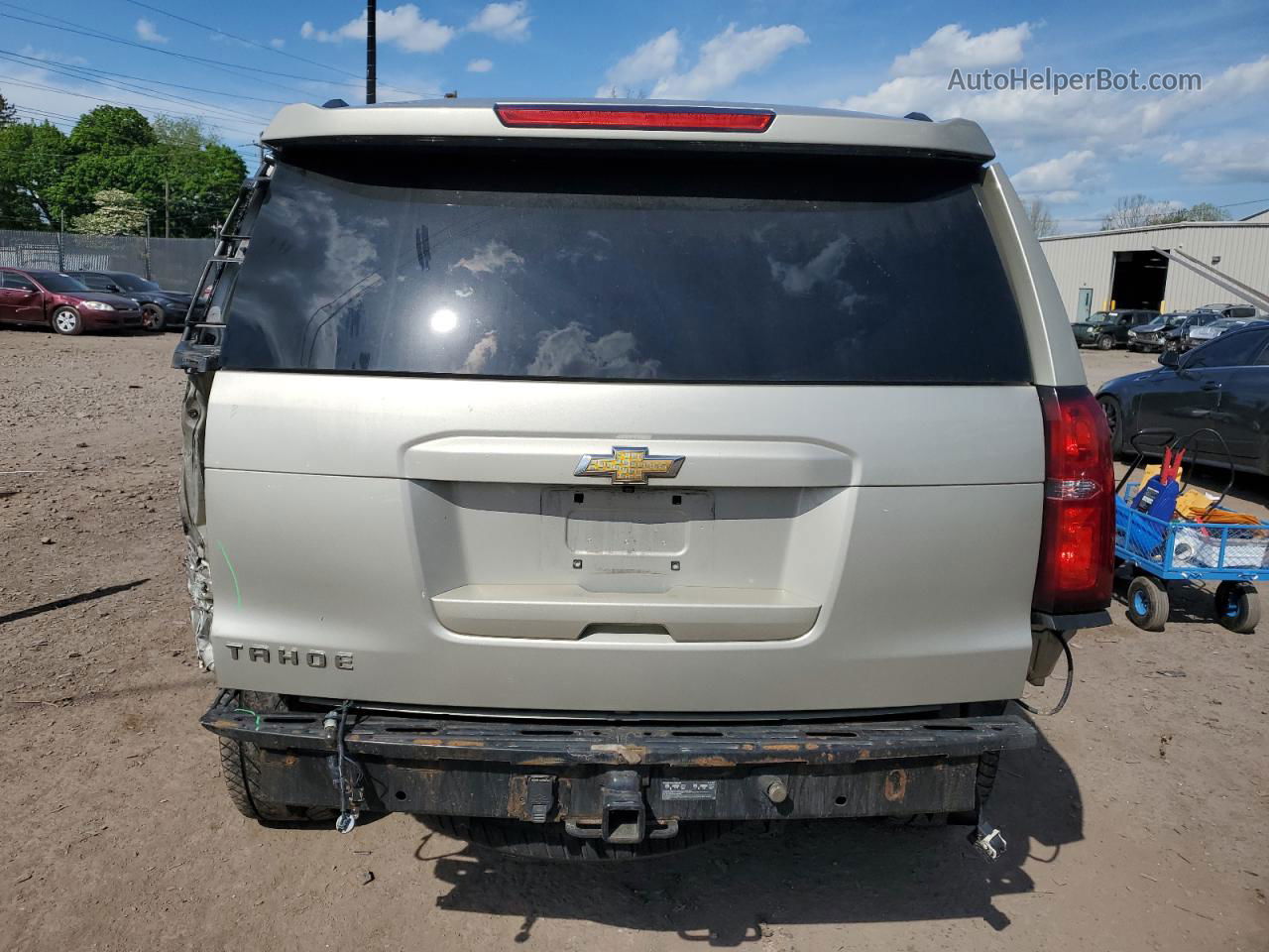 2015 Chevrolet Tahoe K1500 Lt Beige vin: 1GNSKBKC9FR191192