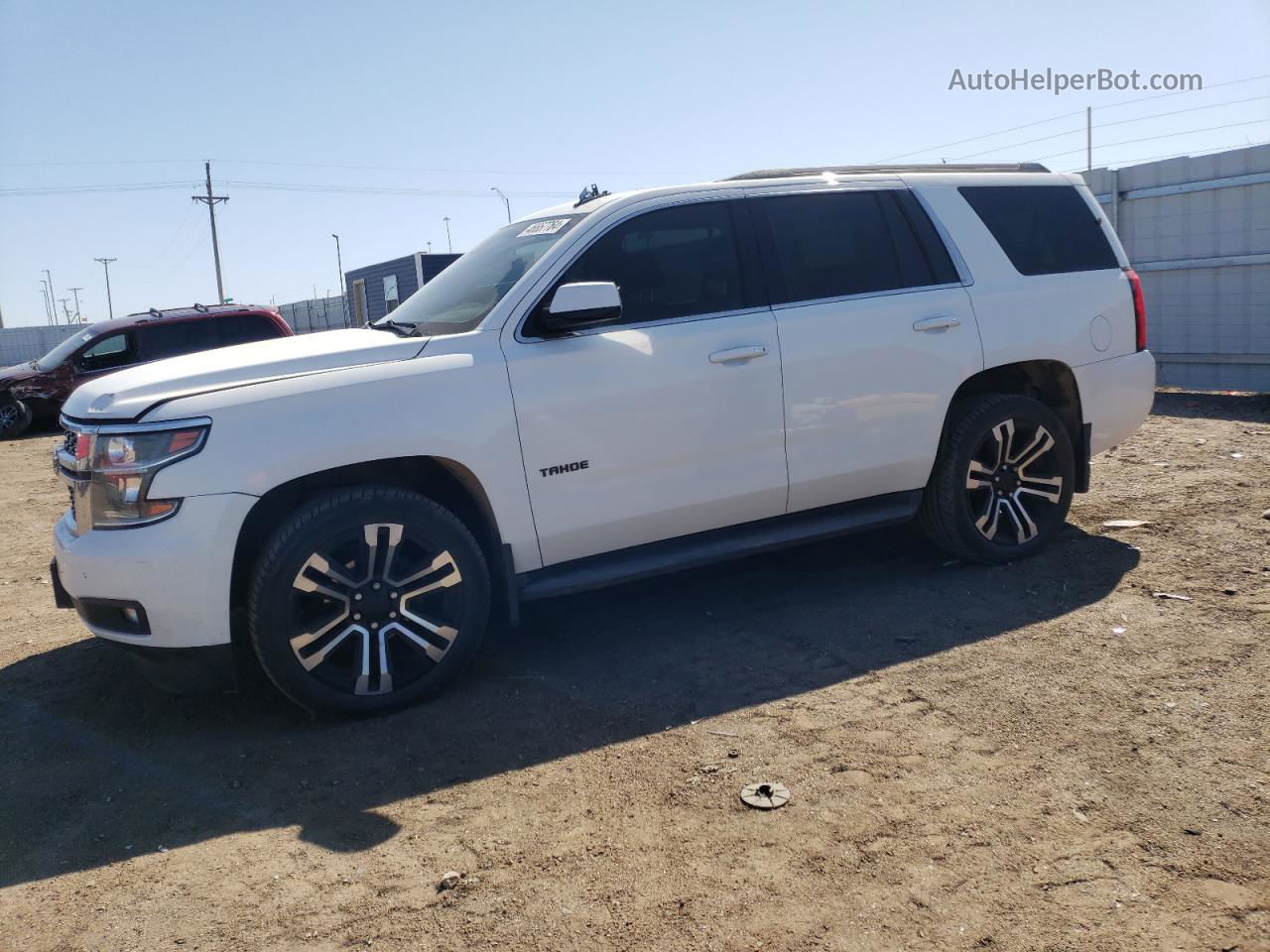 2015 Chevrolet Tahoe K1500 Lt White vin: 1GNSKBKC9FR579068