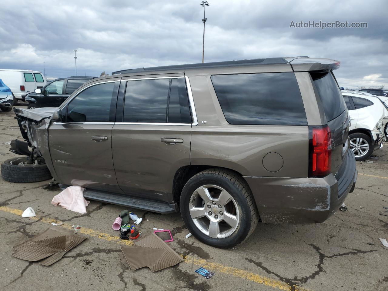 2015 Chevrolet Tahoe K1500 Lt Коричневый vin: 1GNSKBKC9FR636272