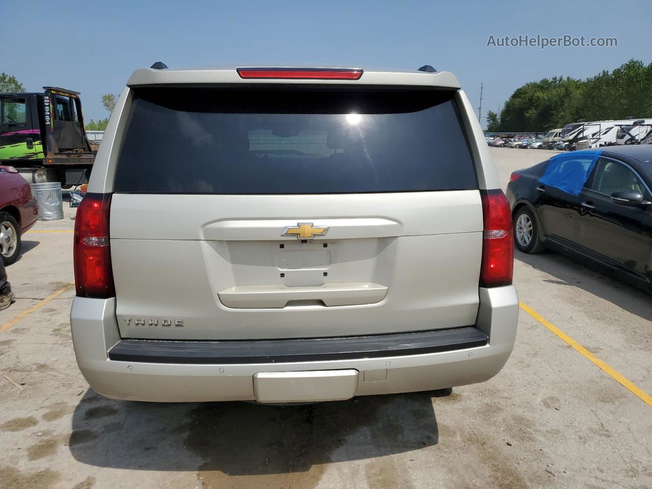 2016 Chevrolet Tahoe K1500 Lt Beige vin: 1GNSKBKC9GR171266