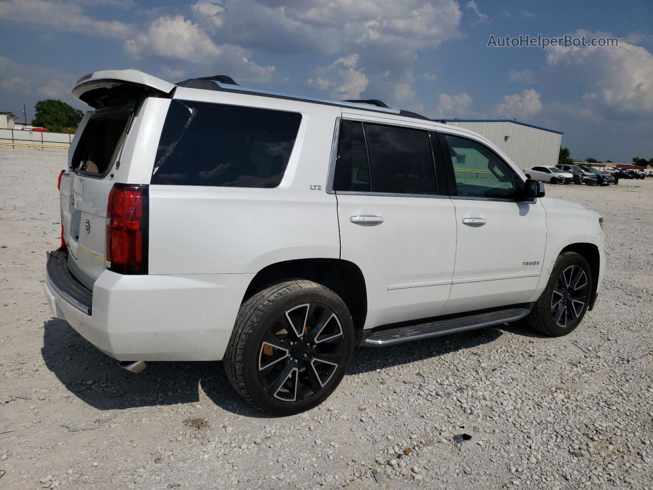 2016 Chevrolet Tahoe K1500 Ltz Белый vin: 1GNSKCKC0GR307824