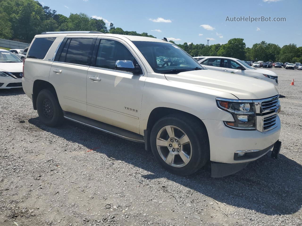 2015 Chevrolet Tahoe K1500 Ltz White vin: 1GNSKCKC1FR108151