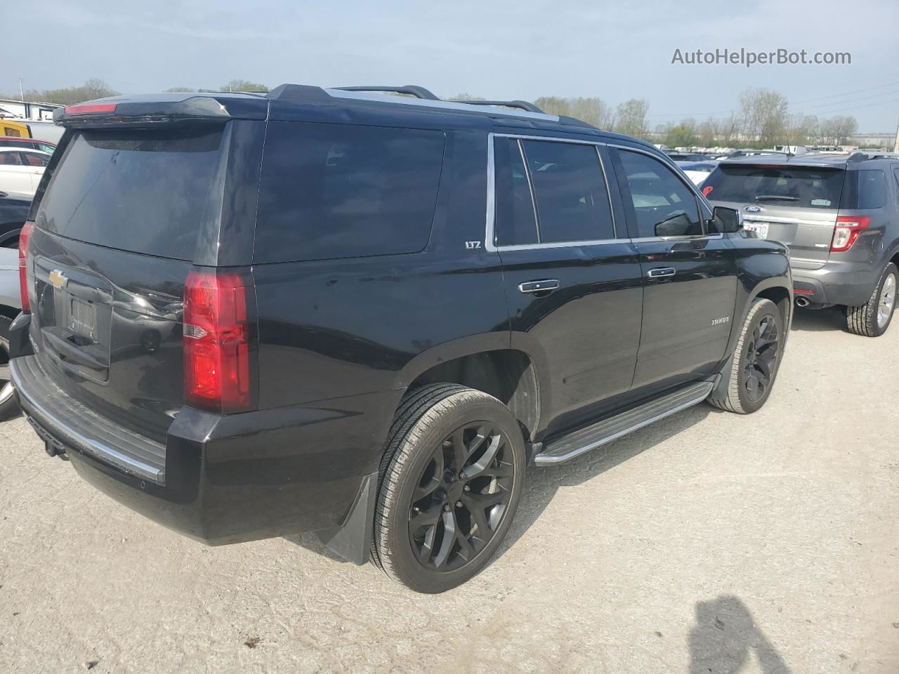 2015 Chevrolet Tahoe K1500 Ltz Black vin: 1GNSKCKC1FR748344