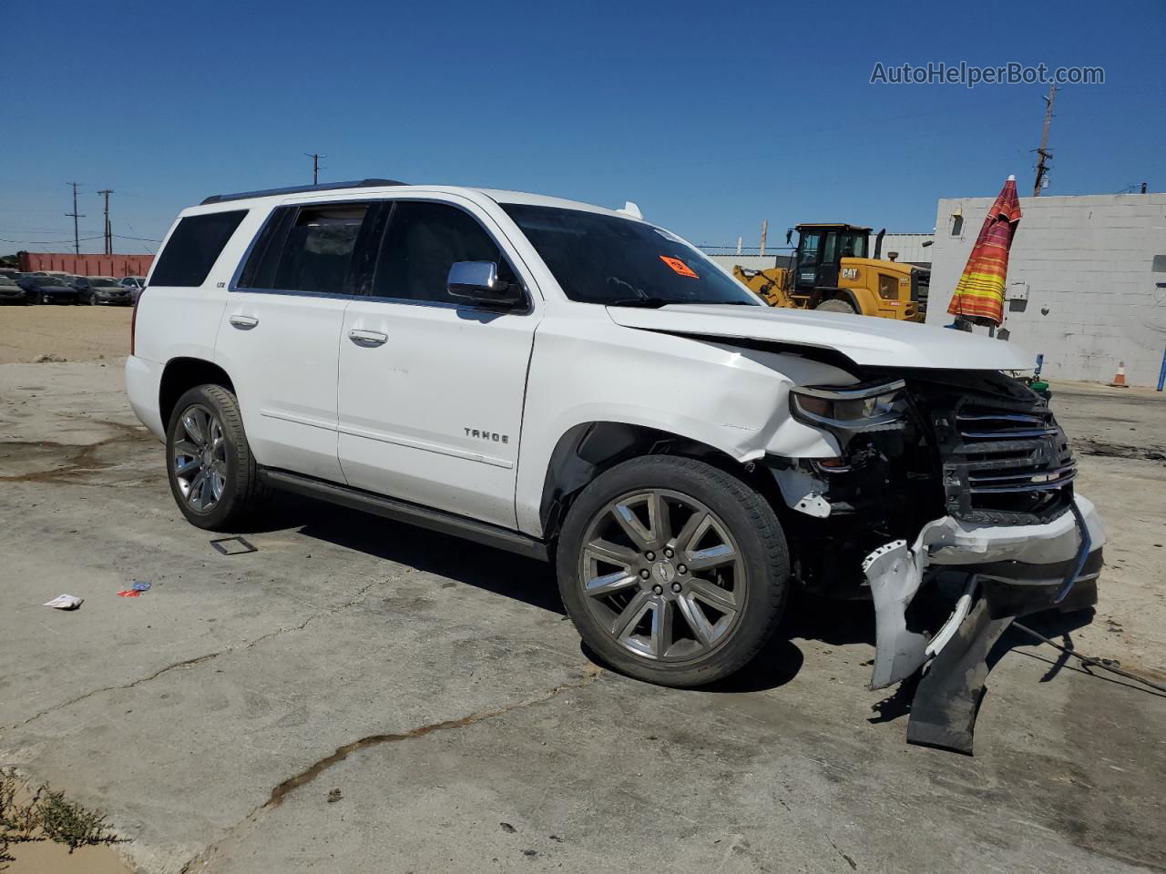 2015 Chevrolet Tahoe K1500 Ltz White vin: 1GNSKCKC3FR649332