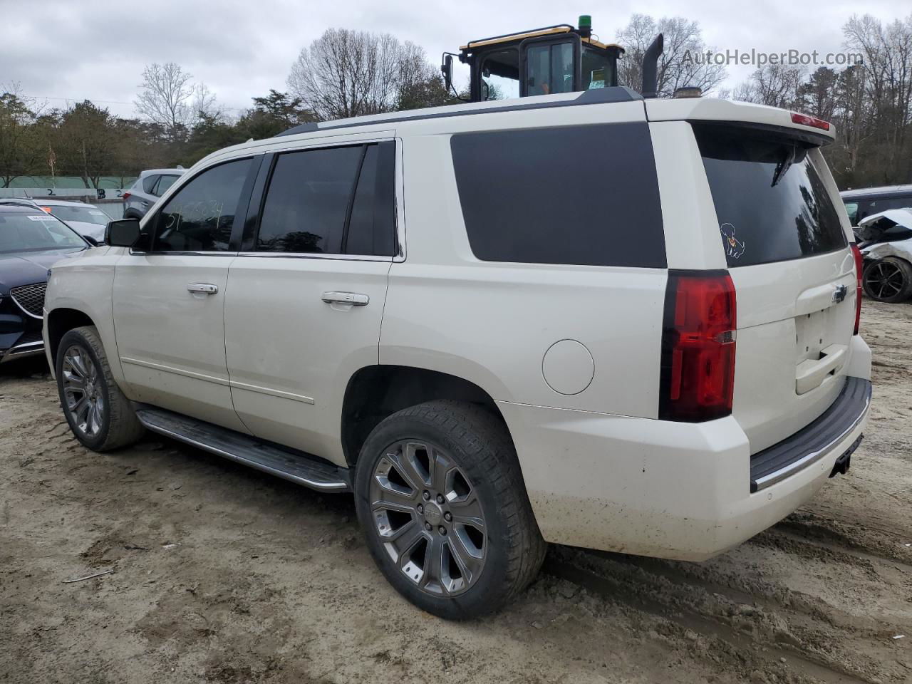 2015 Chevrolet Tahoe K1500 Ltz Кремовый vin: 1GNSKCKC9FR616254