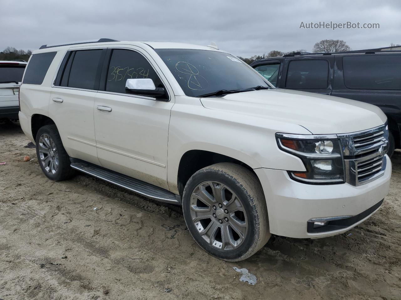 2015 Chevrolet Tahoe K1500 Ltz Кремовый vin: 1GNSKCKC9FR616254