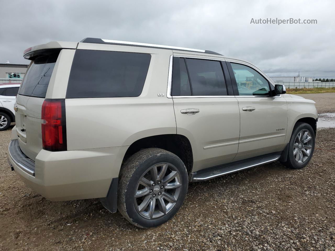 2015 Chevrolet Tahoe K1500 Ltz Кремовый vin: 1GNSKCKCXFR679105